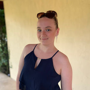 Meet your Posher, Ashley